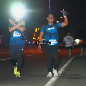 Runner Photo 7656340