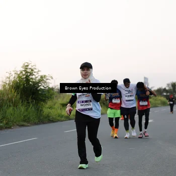 Runner Photo 7656376