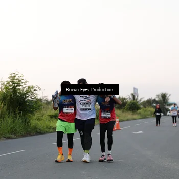 Runner Photo 7656387