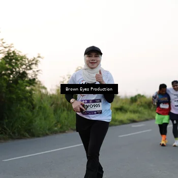 Runner Photo 7656397