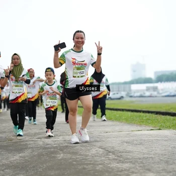 Runner Photo 7656406