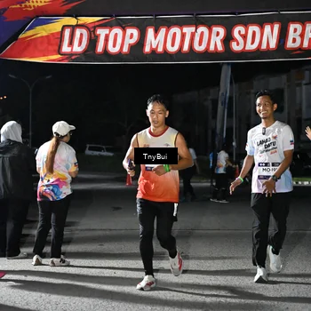Runner Photo 7656411