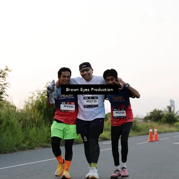 Runner Photo 7656413