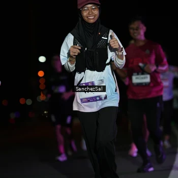Runner Photo 7656414