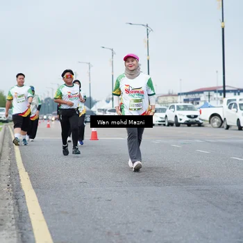 Runner Photo 7656422