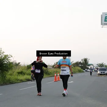 Runner Photo 7656423