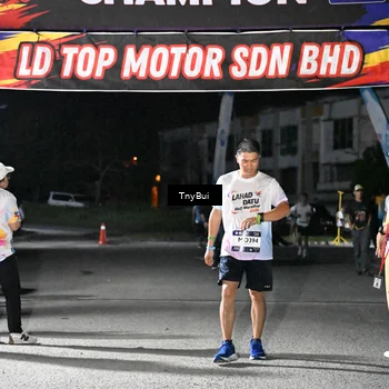 Runner Photo 7656459