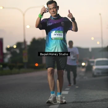 Runner Photo 7656471
