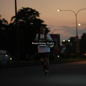 Runner Photo 7656482