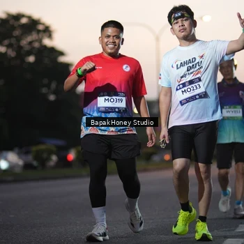 Runner Photo 7656486