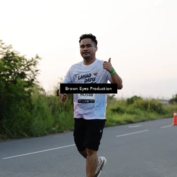 Runner Photo 7656513