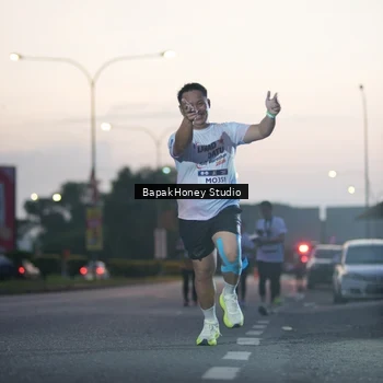 Runner Photo 7656519