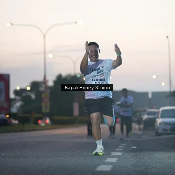 Runner Photo 7656525