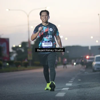 Runner Photo 7656530