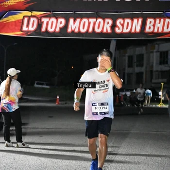 Runner Photo 7656534