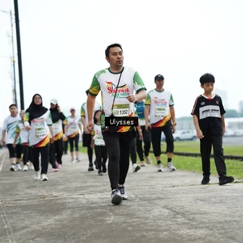 Runner Photo 7656546
