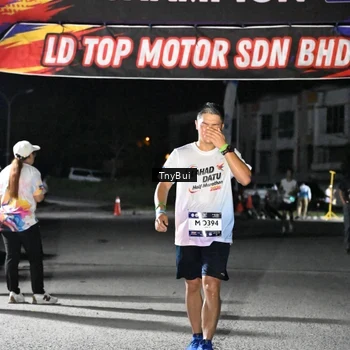 Runner Photo 7656550