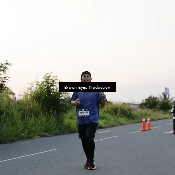 Runner Photo 7656564
