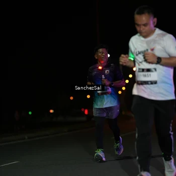 Runner Photo 7656566