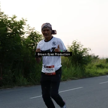 Runner Photo 7656567