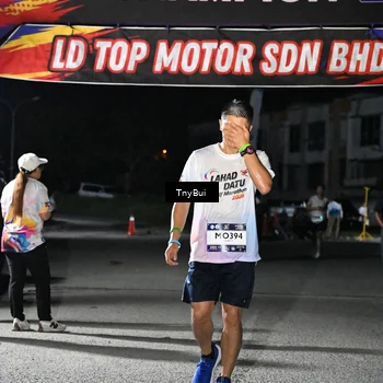 Runner Photo 7656600