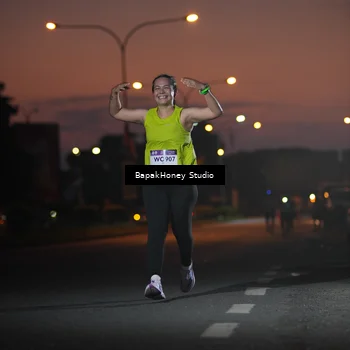 Runner Photo 7656615