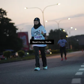 Runner Photo 7656623