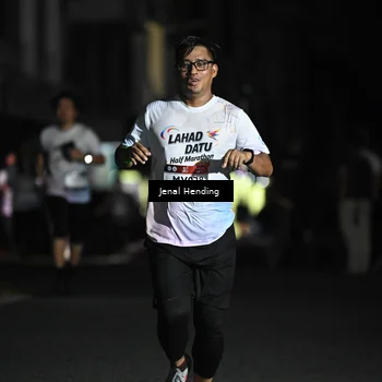 Runner Photo 7656626
