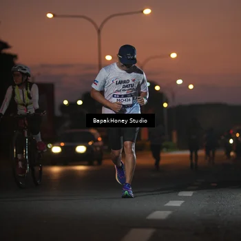 Runner Photo 7656633
