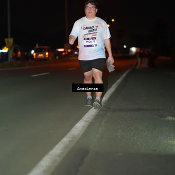 Runner Photo 7656637