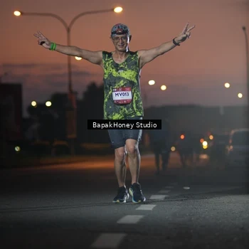 Runner Photo 7656638