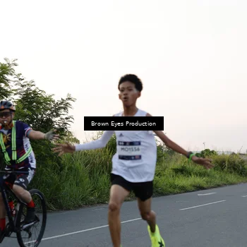 Runner Photo 7656652