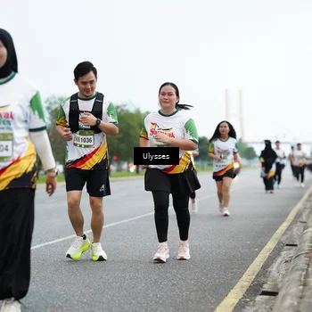 Runner Photo 7656663
