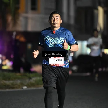 Runner Photo 7656666