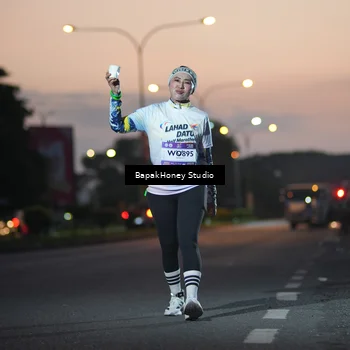Runner Photo 7656676