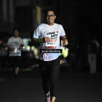 Runner Photo 7656688