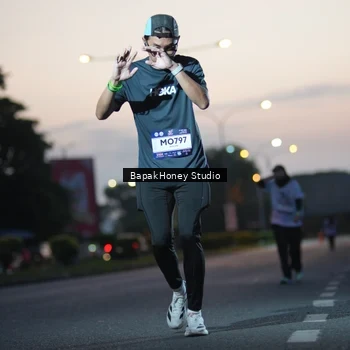 Runner Photo 7656705