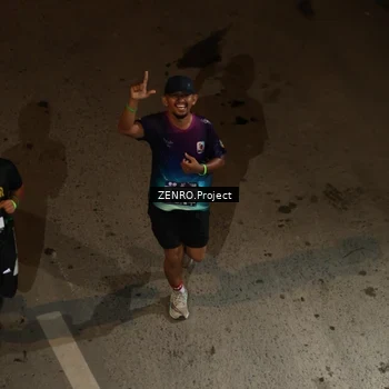 Runner Photo 7656728