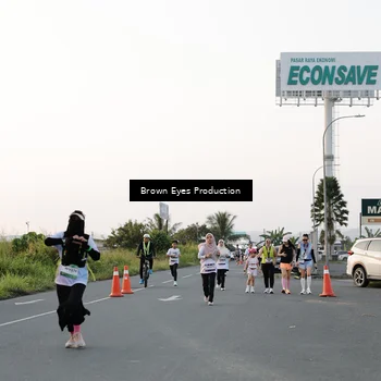Runner Photo 7656730