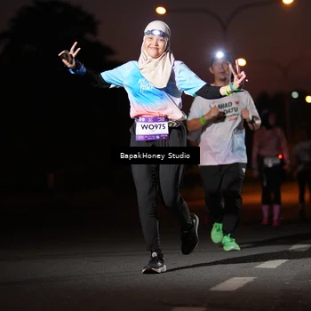 Runner Photo 7656734