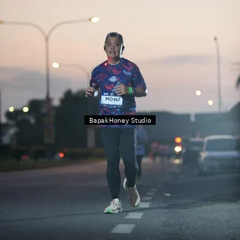 Runner Photo 7656739