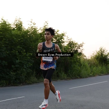 Runner Photo 7656741