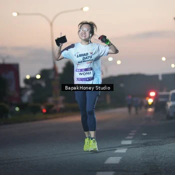 Runner Photo 7656756
