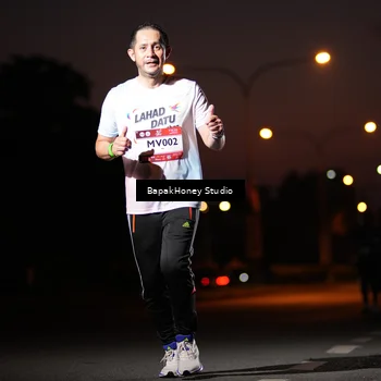 Runner Photo 7656758