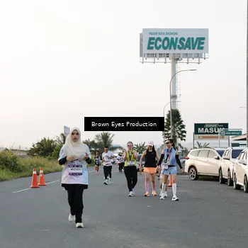 Runner Photo 7656771
