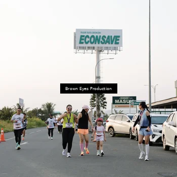 Runner Photo 7656782