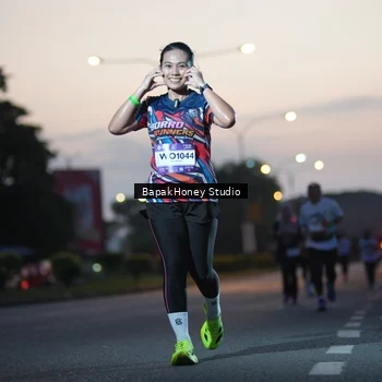 Runner Photo 7656799