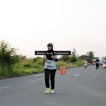 Runner Photo 7656811
