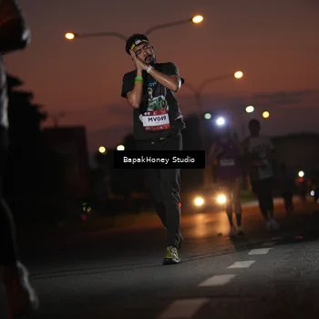Runner Photo 7656815