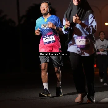 Runner Photo 7656818